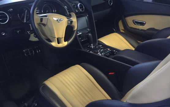 Bentley Continental GT rental in Dubai - CarHire24
